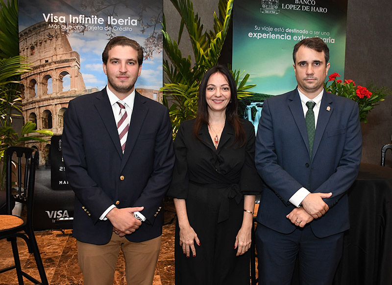 Lanzamiento al mercado la tarjeta de crédito VISA INFINITE IBERIA. Banco López de Haro.